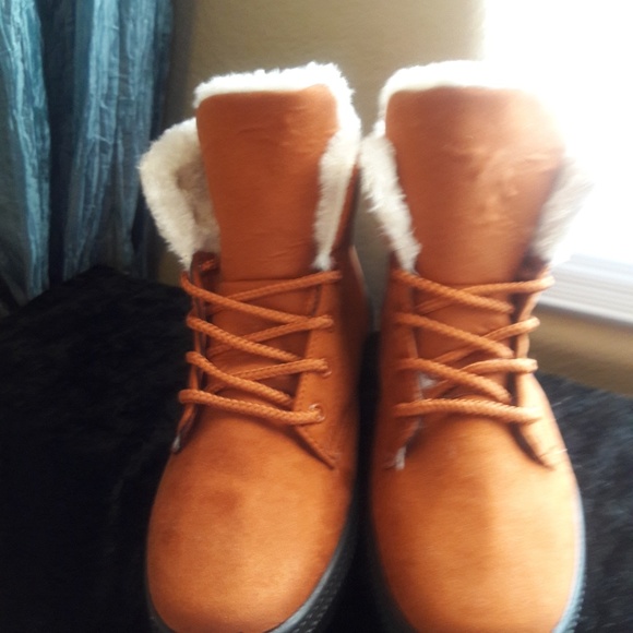 NWT SQL SUEDE HIKING BOOTS - Picture 2 of 7